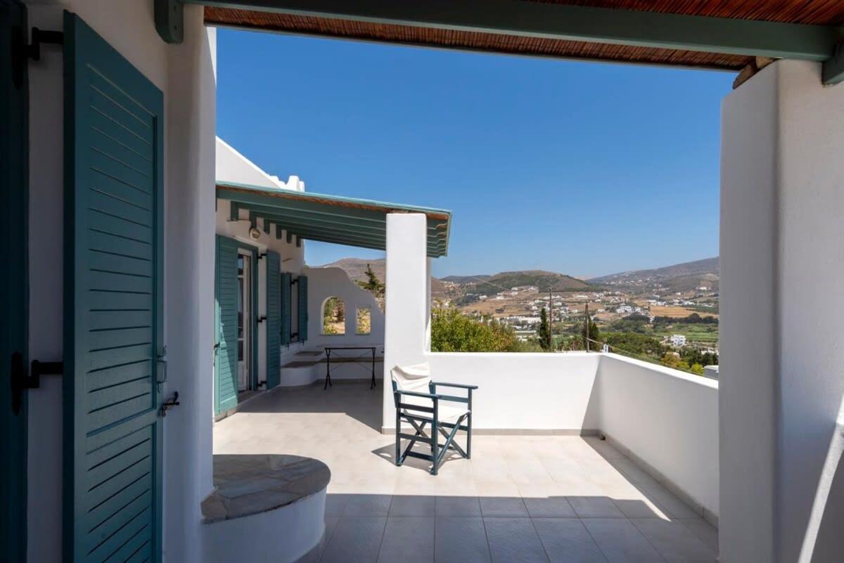Parikia Cove Mansion Villa Екстериор снимка